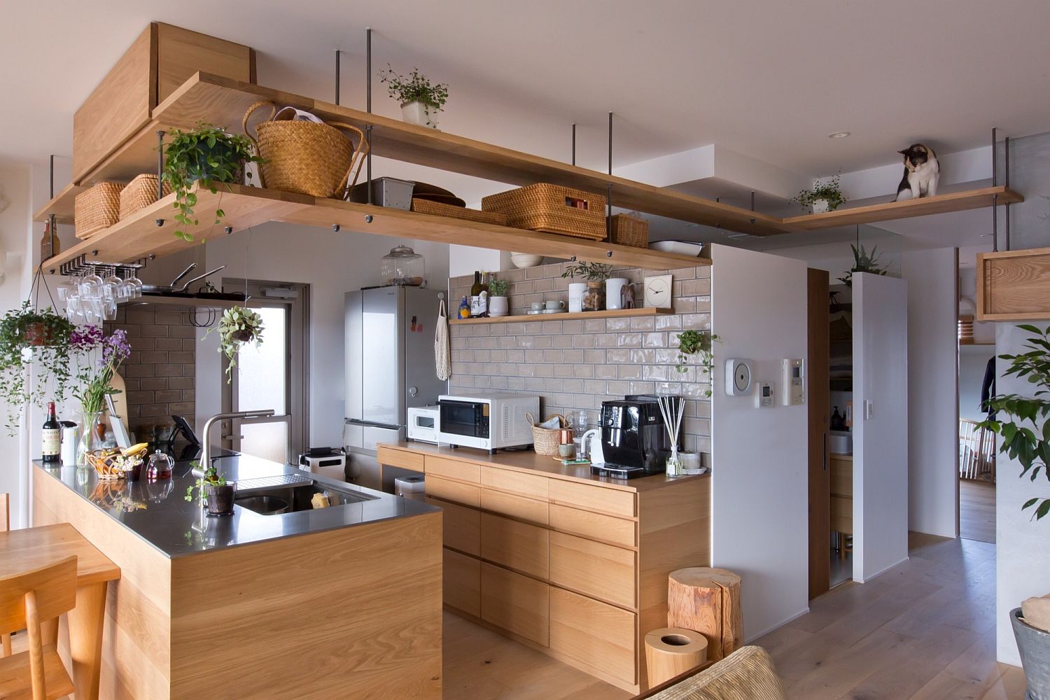 Wooden-shelves-and-wall-mounted-cabinets-offer-storage-space-without-creating-a-clutter