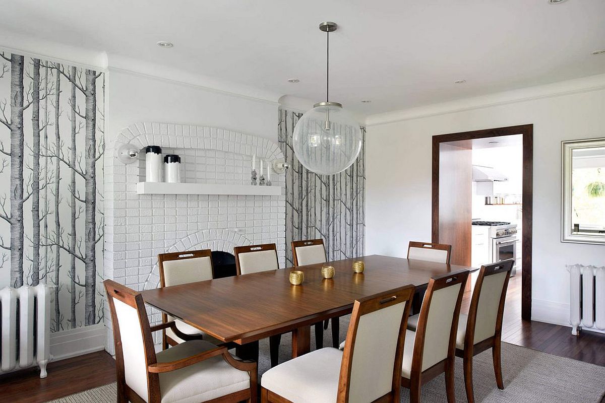 Woods-wallpaper-Cole-Sons-in-the-white-dining-room