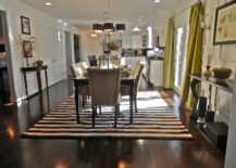 A-monochrome-rug-gives-your-dining-room-a-glamorous-look--217x155