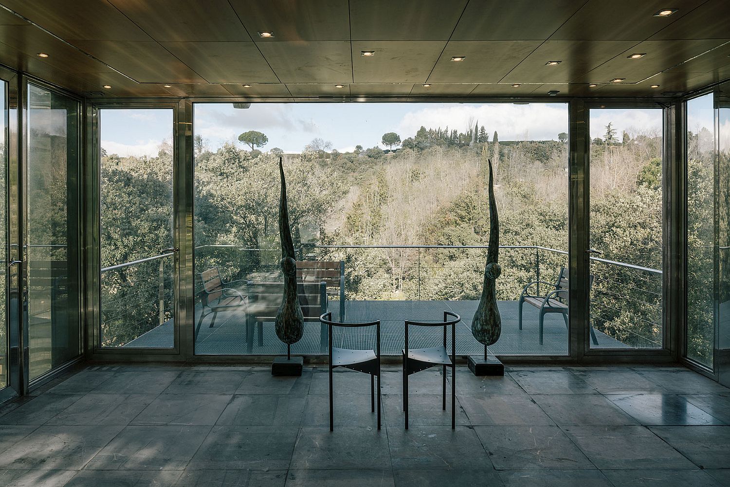 Extended balcony of the Hidden Pavilion allows you to enjoy unabated forest views