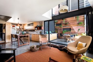 Smart Spatial Design: Nifty Apartment Units Find Space Inside Heritage ...