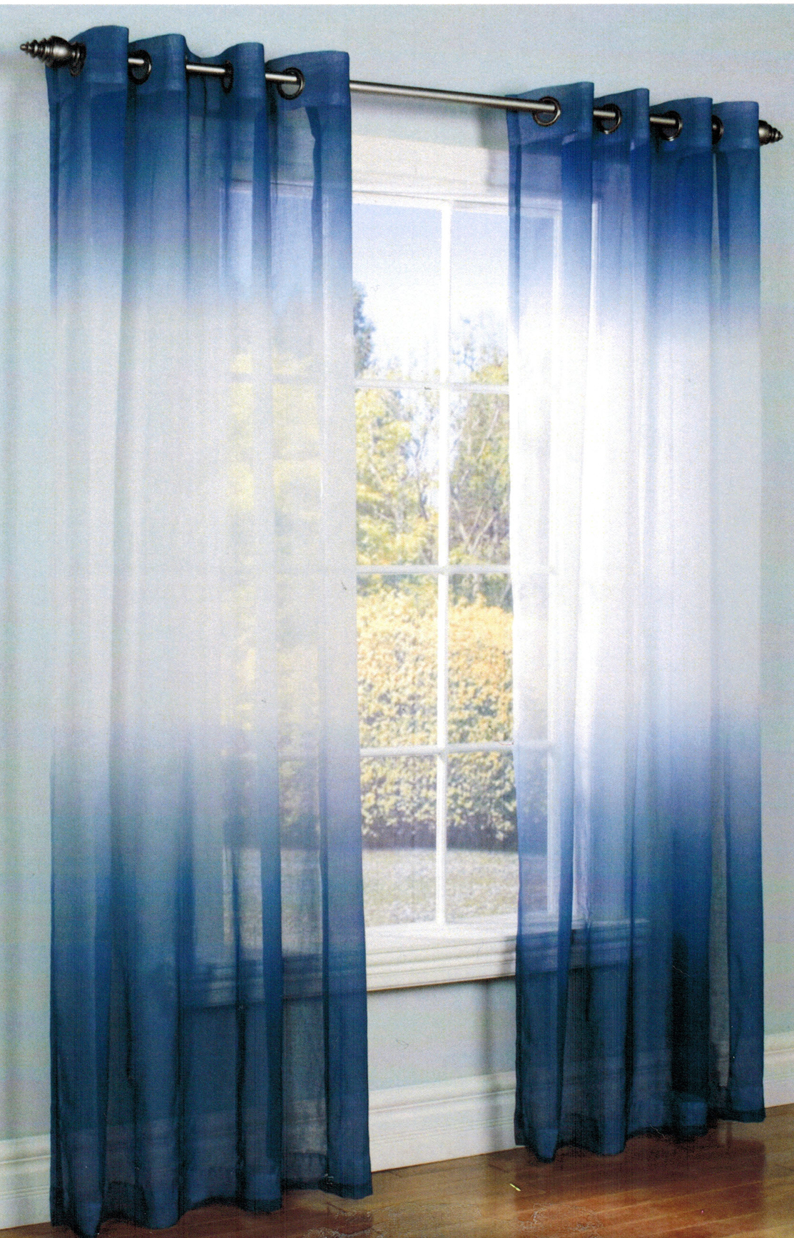 Ombre-curtains-unique-in-their-coloring