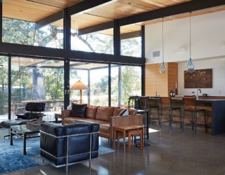 Sacramento Modern Residence: Inspired by the Classic Eichler Charm!