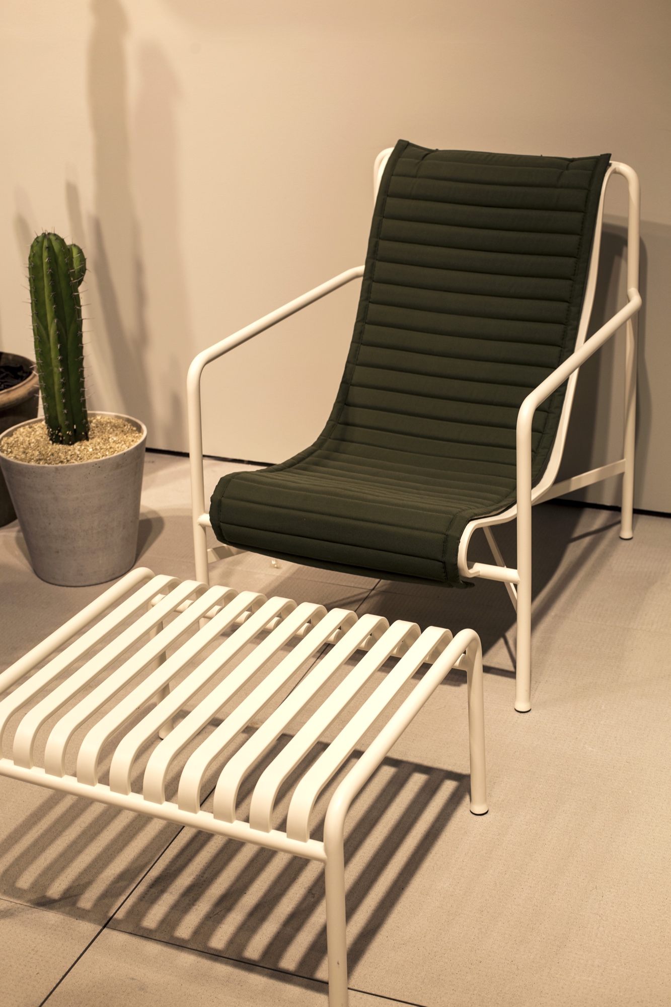 Palissade lounge chair