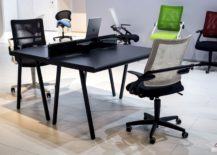 Perfect-combination-of-workdesk-and-chair-for-the-ergonomic-home-office-217x155