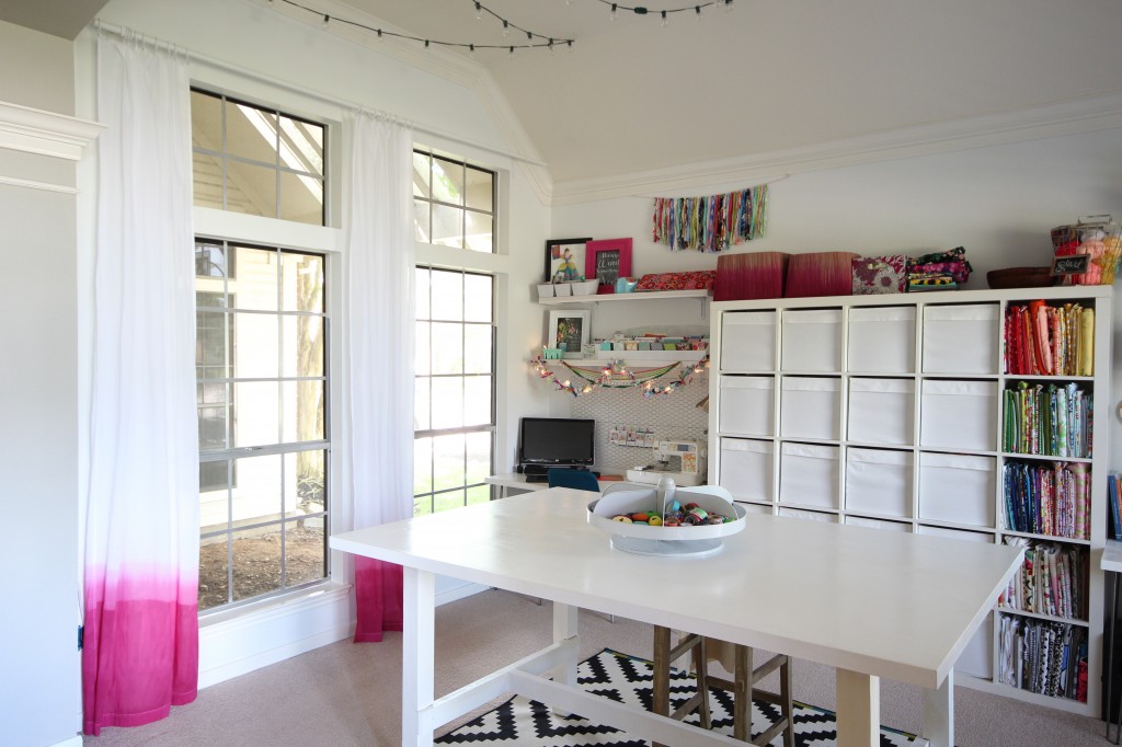 Pink ombre curtains keep the room luminous and cheerful