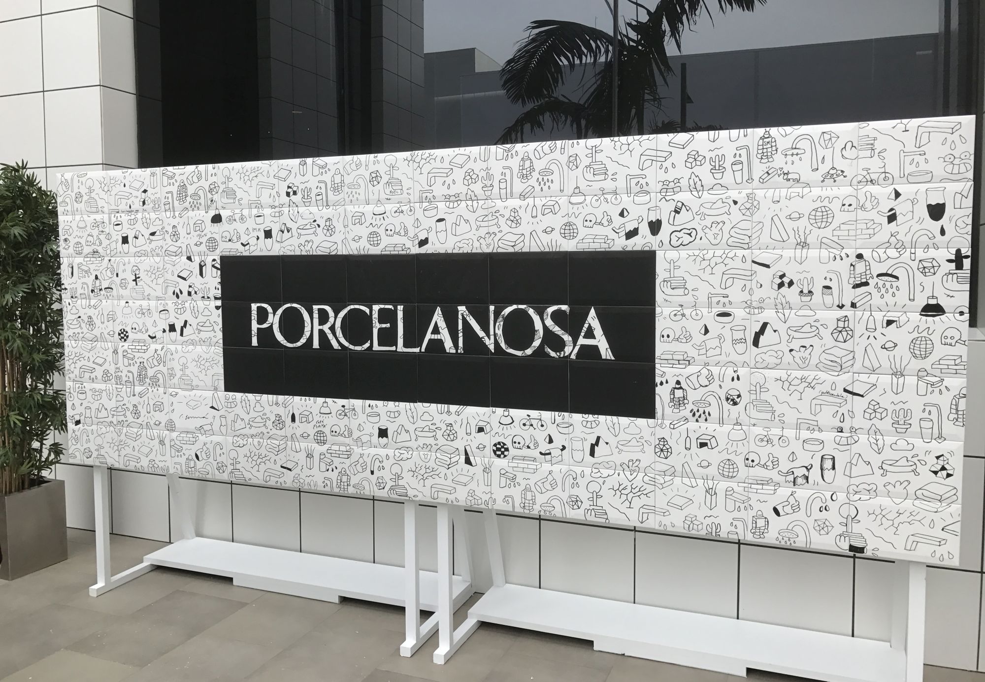 Porcelanosa - design your own tile