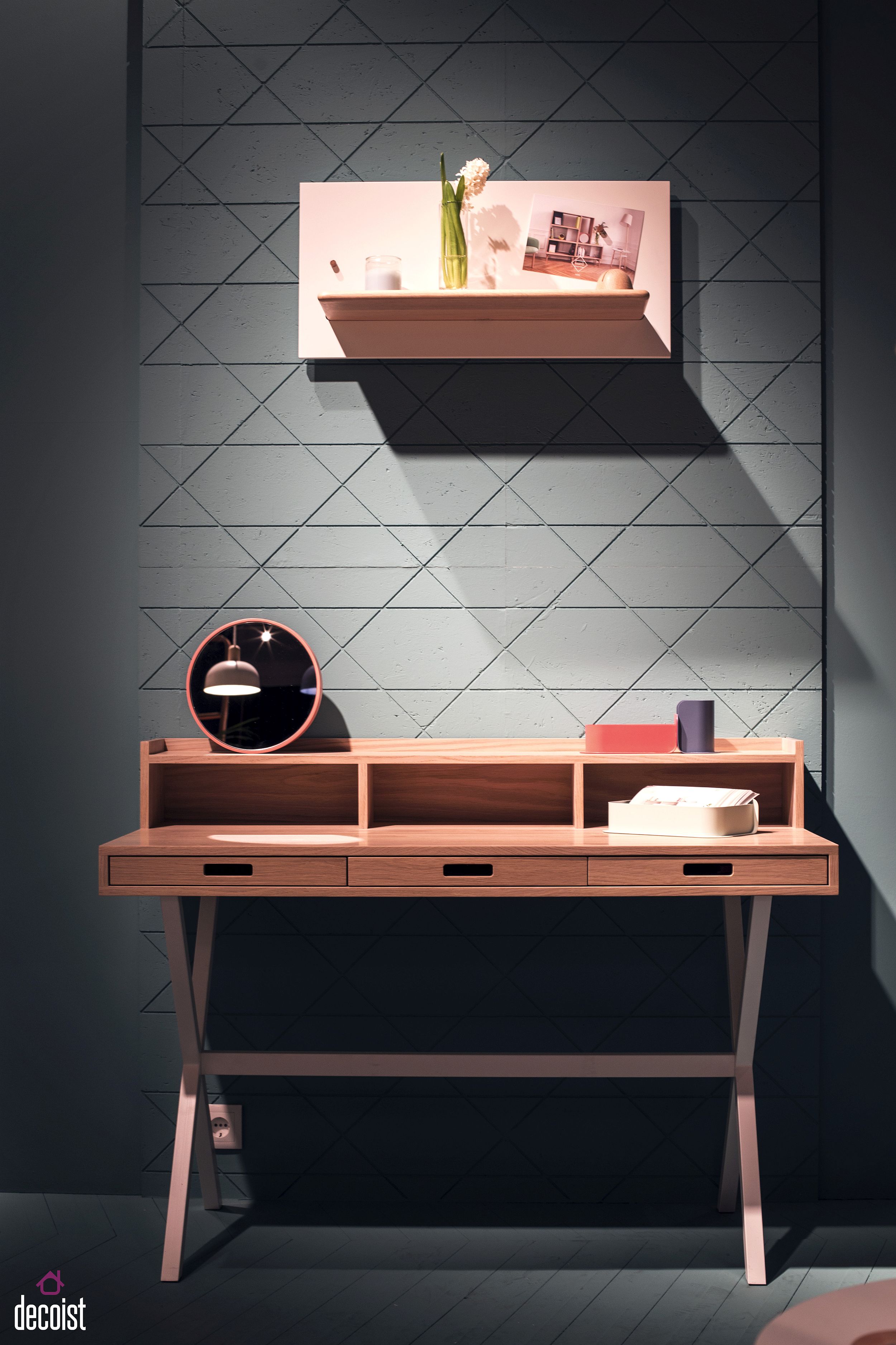 Slim-desk-with-smart-drawers-for-the-home-office-from-Harto