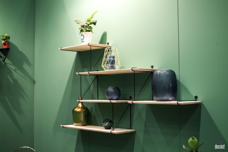 55 WallMounted Open Shelves Offering SpaceSavvy Modularity Decoist