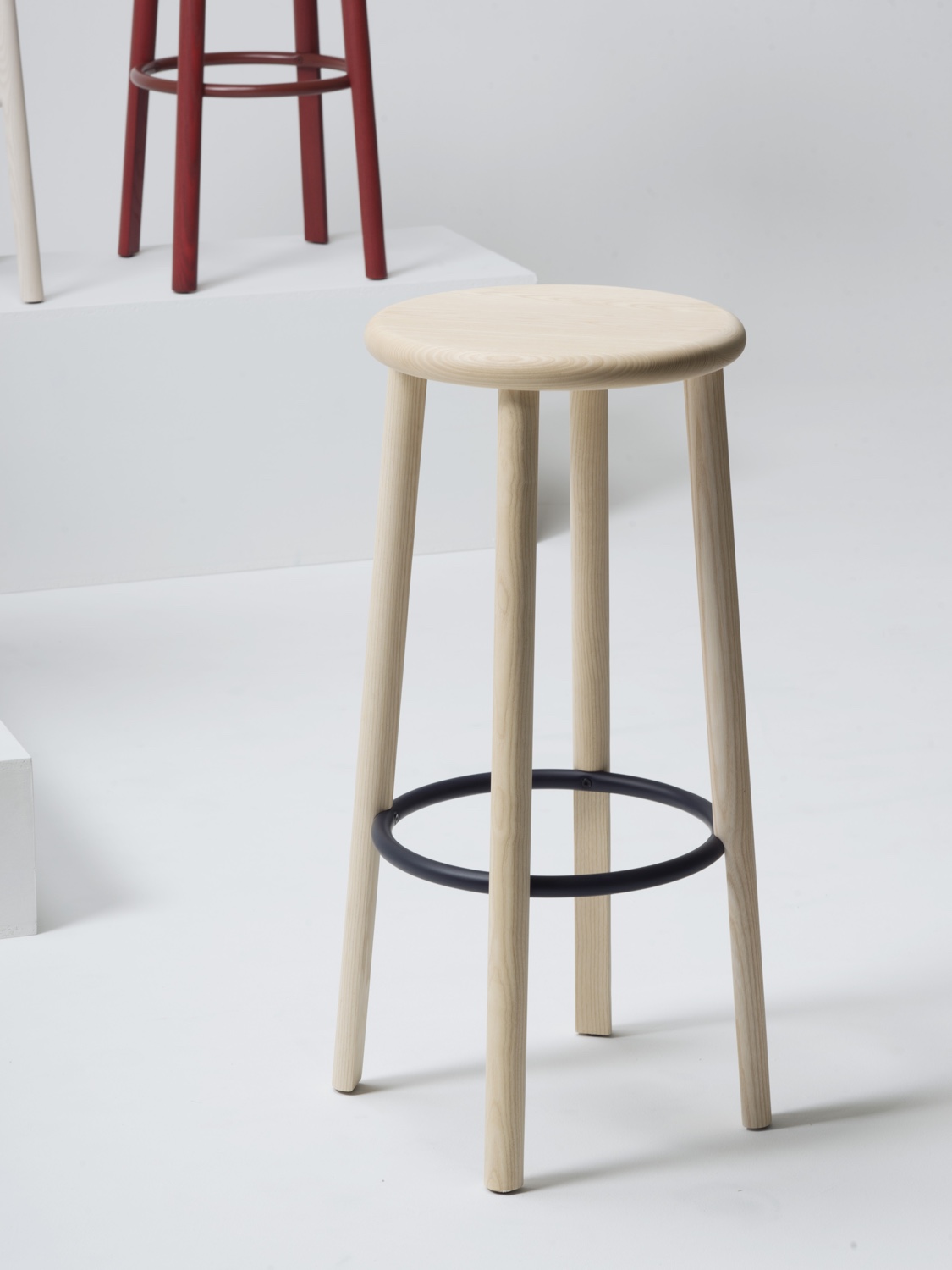 Solo stool