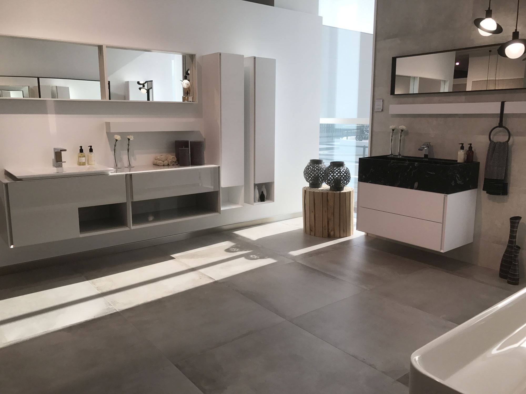 State of the art bathroom furniture - GamaDecor