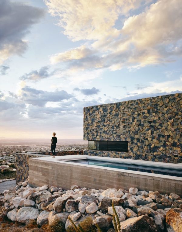 In the Foothills of Franklin Mountains MultiLevel Family Home in El