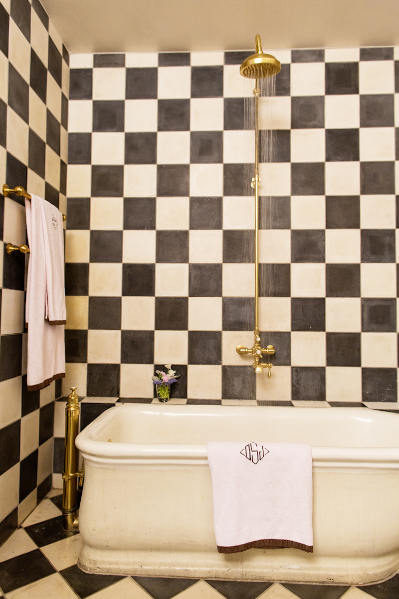 The straight checkered monochrome walls