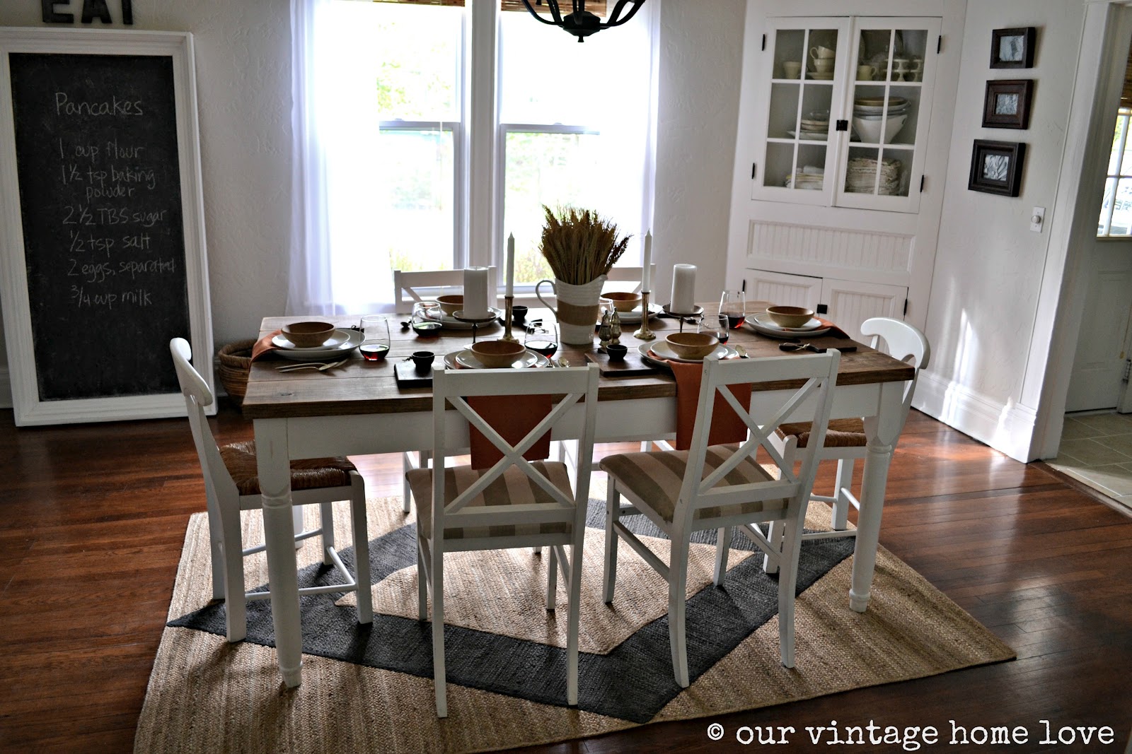 Dining Table, Dinning Room Rugs