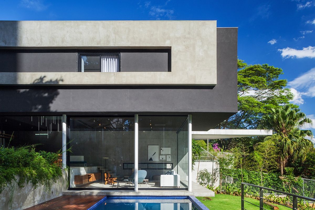 Brazilian modern home with open ambiance