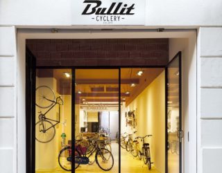 Bullit Cyclery: Dark Bike Shop in Valencia Gets a Breezy, Cozy Revamp