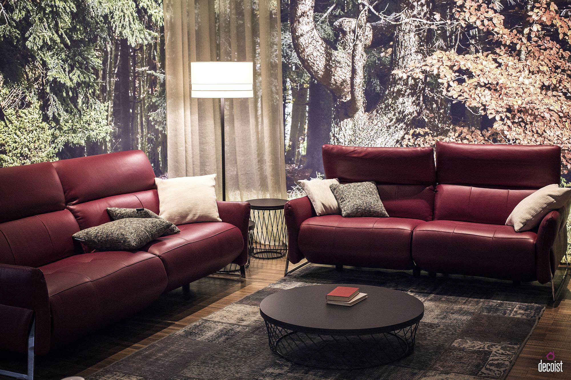 Contemporary-sofa-in-red-from-Chateau-dAx
