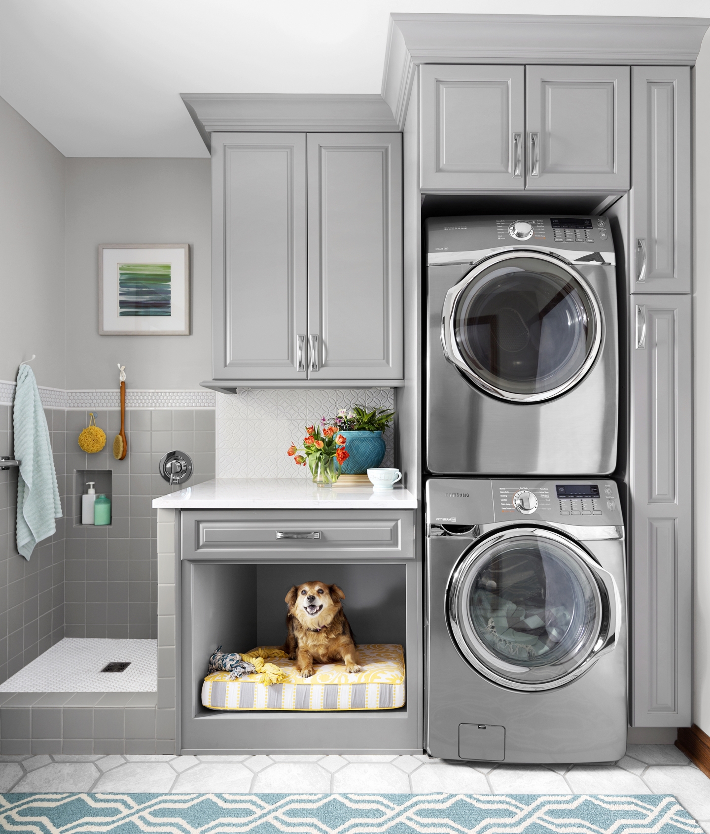 Dog nook in the mudroom