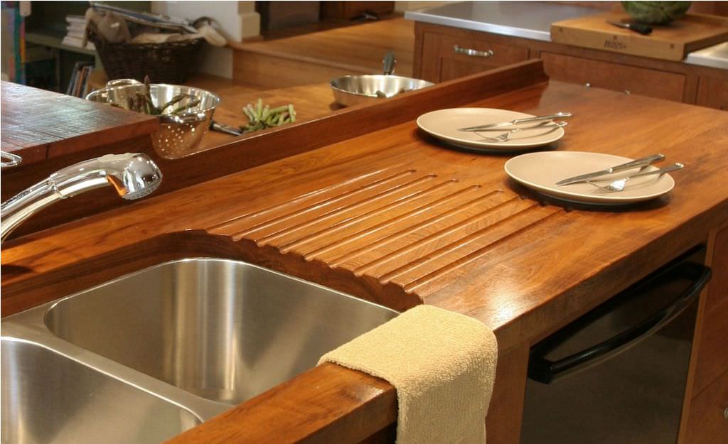 Polished wooden countertop that shines