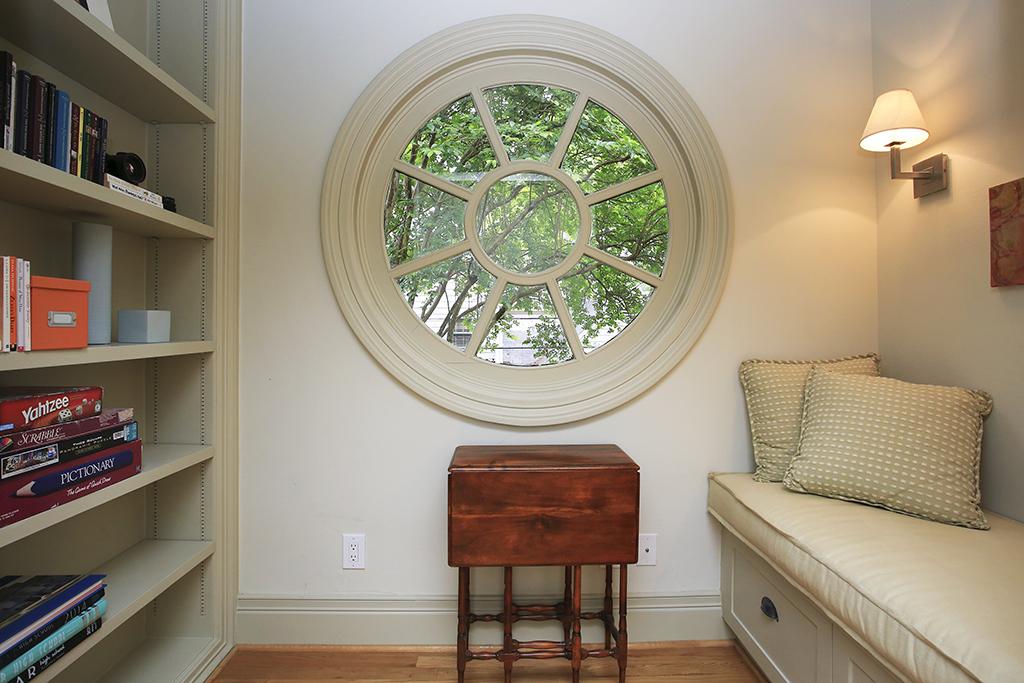 Reading nook with a big round window