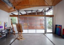 Tidy-bright-and-beautiful-garage-art-studio-217x155