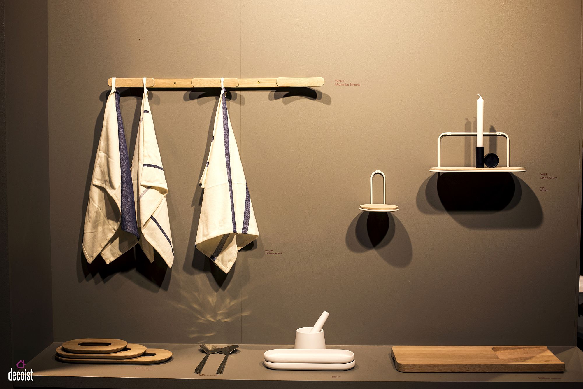 Trendy-bathroom-decor-with-Danish-design-from-Skagerak