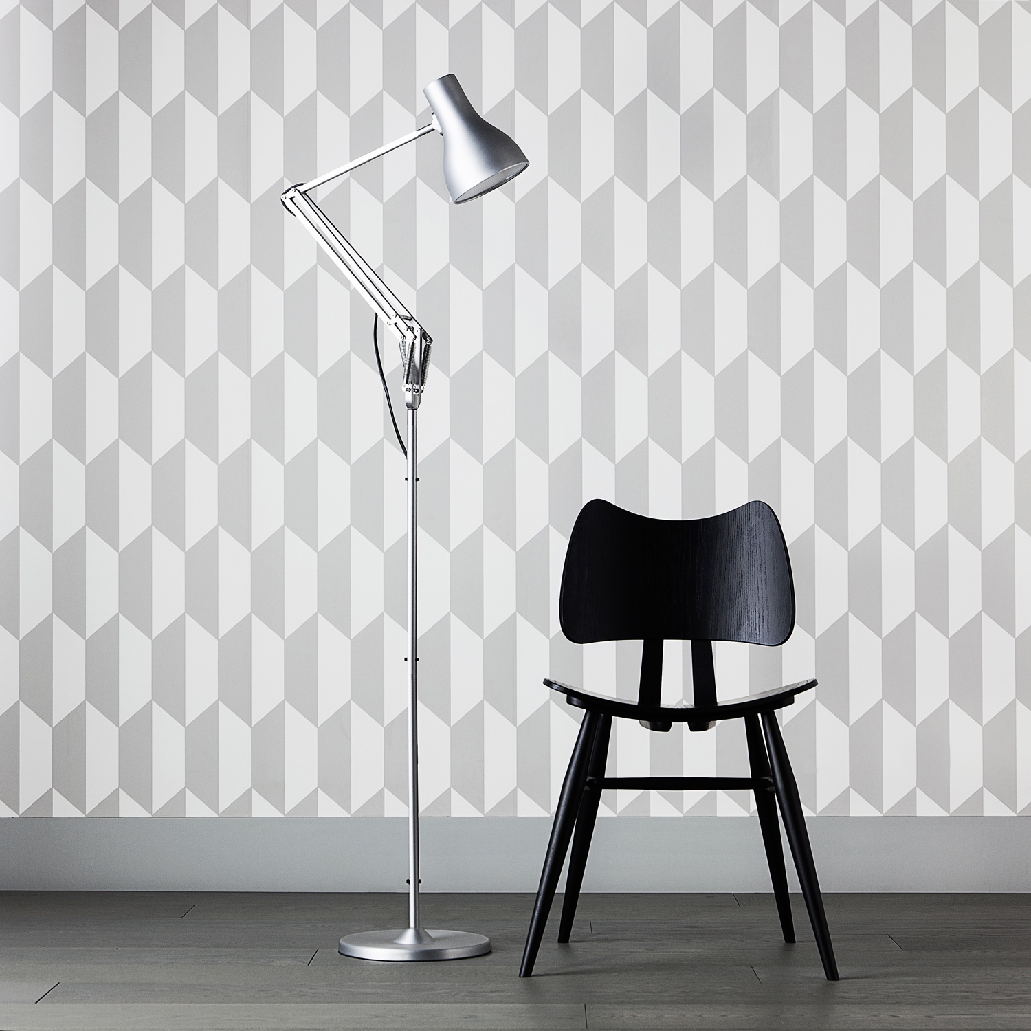 Type-75™-floor-lamp-brushed-aluminium