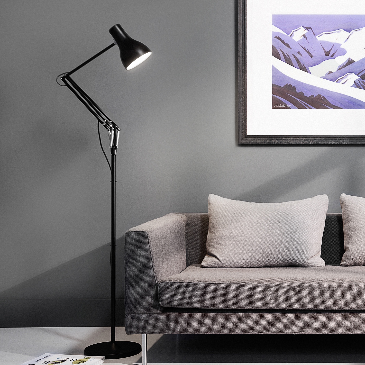 Type-75™-floor-lamp-in-black