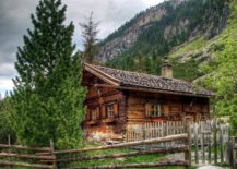 A-cozy-and-charming-cottage-in-the-mountains-217x155