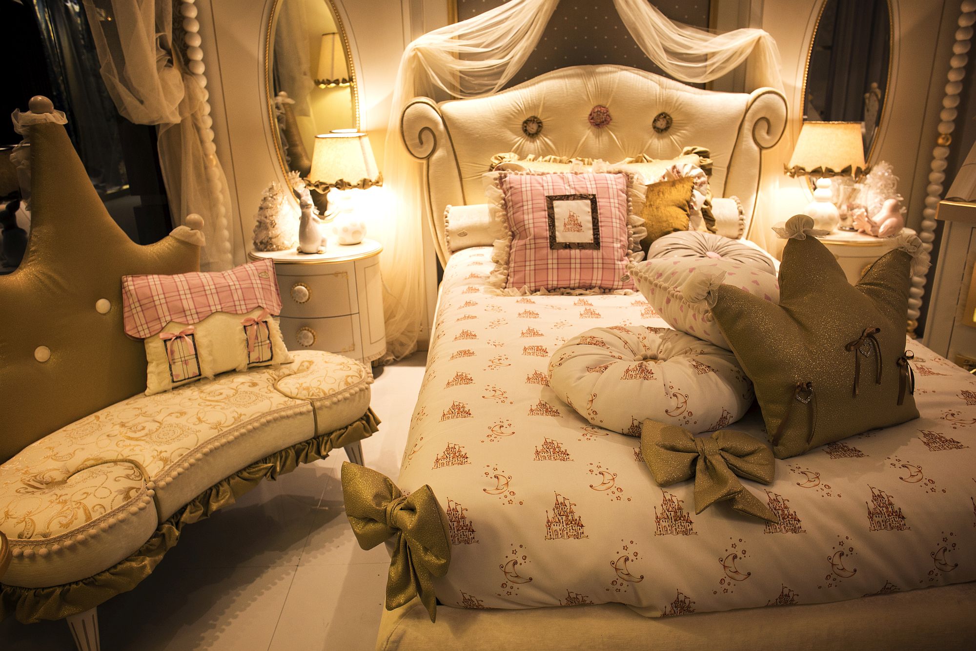 Classic princess themed kids' bedroom with a dash of pink and plenty of luxury!