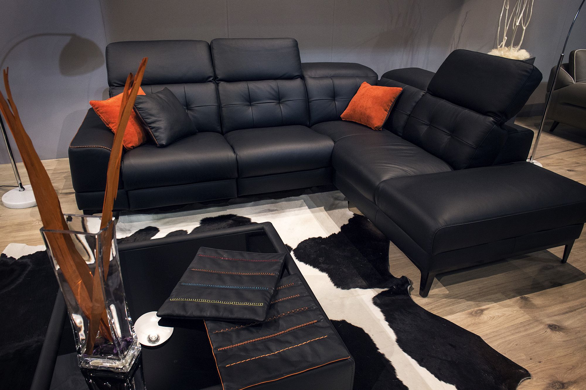 Combine orange and black with style in the living space!