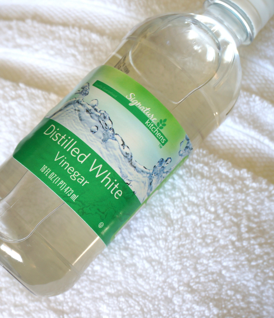 Distilled white vinegar