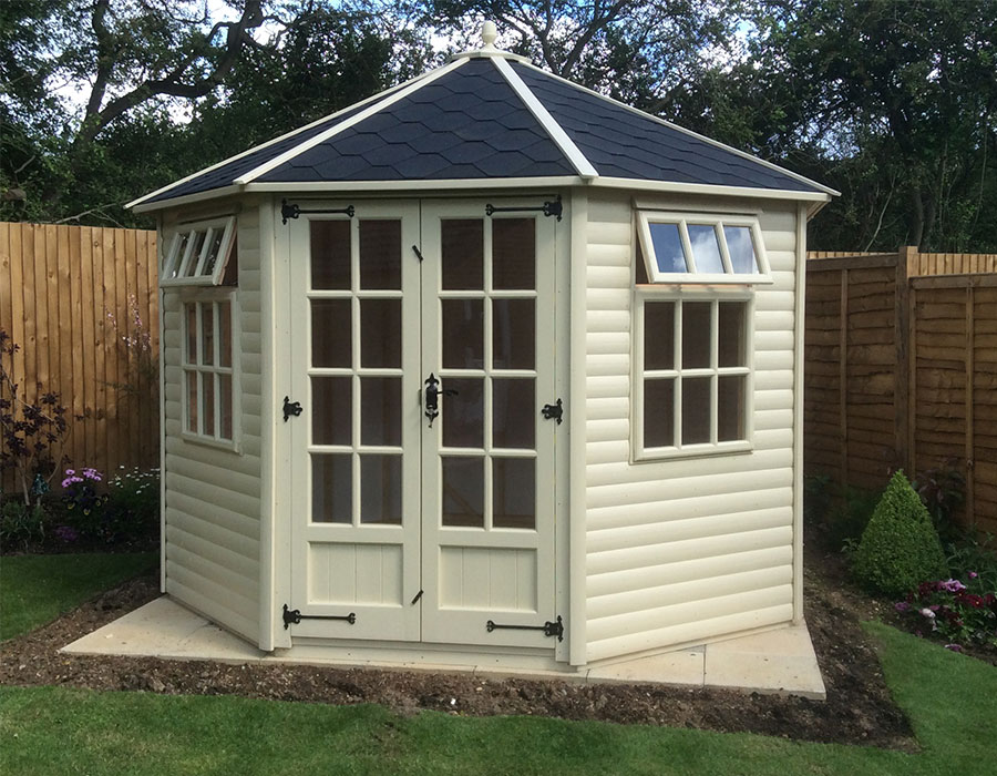 Dynamic geometric backyard shed