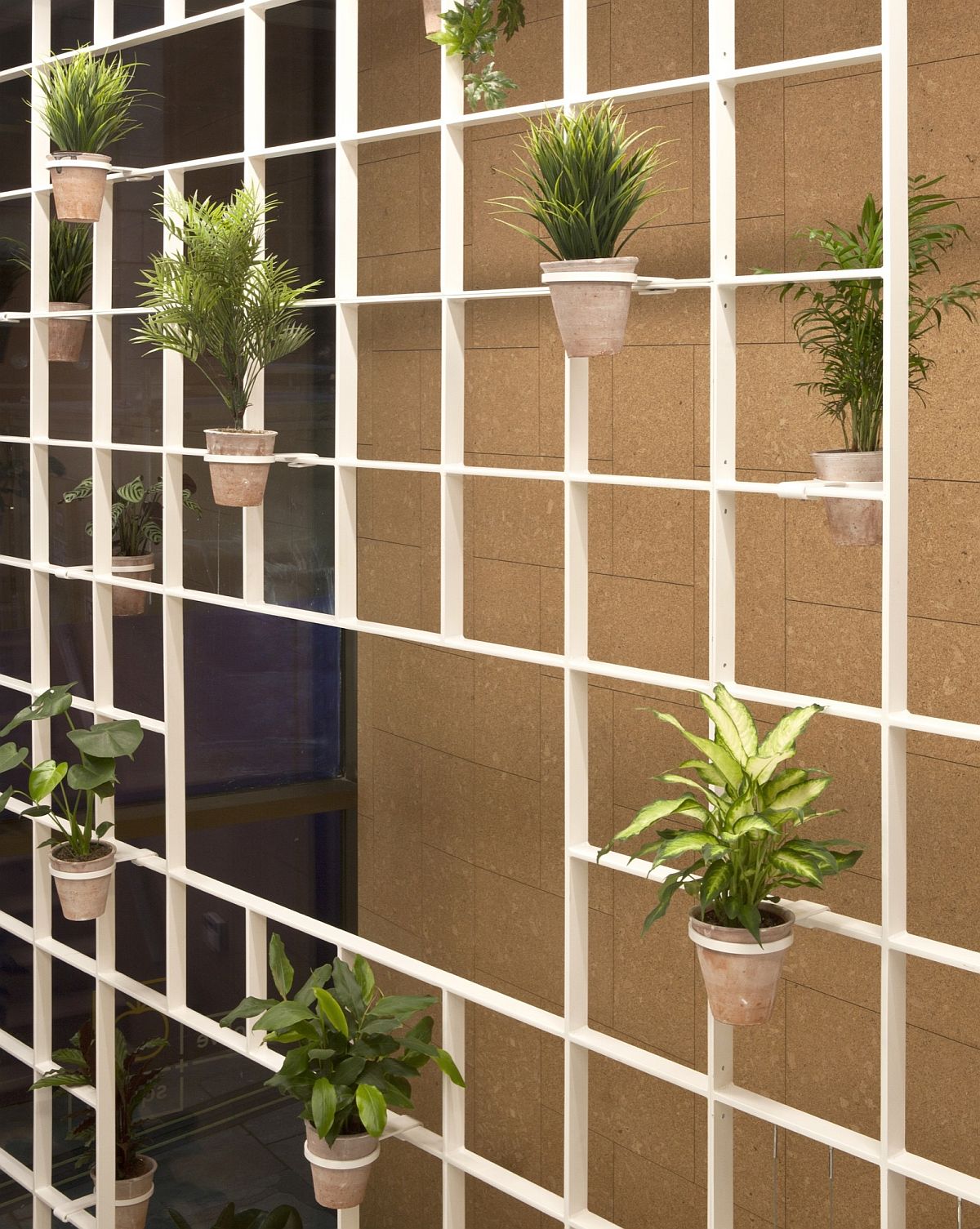 Innovative design of the grid offers ample display space for greenery