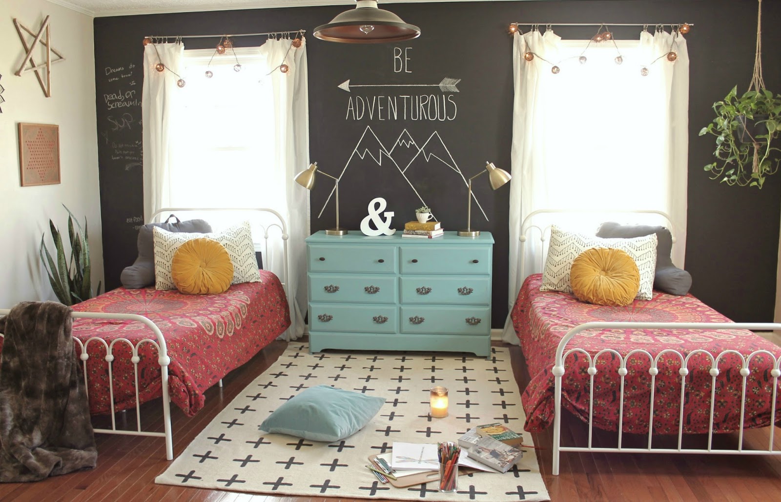 classic children's bedroom furniture