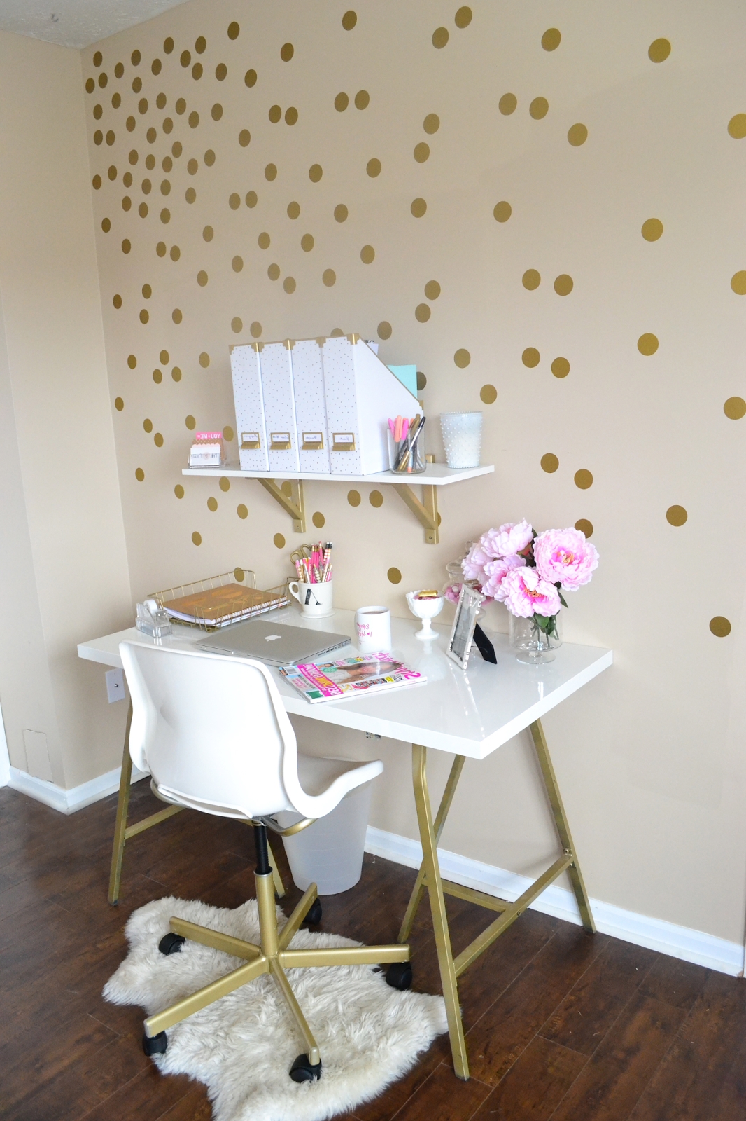 Light home office with golden polka dots