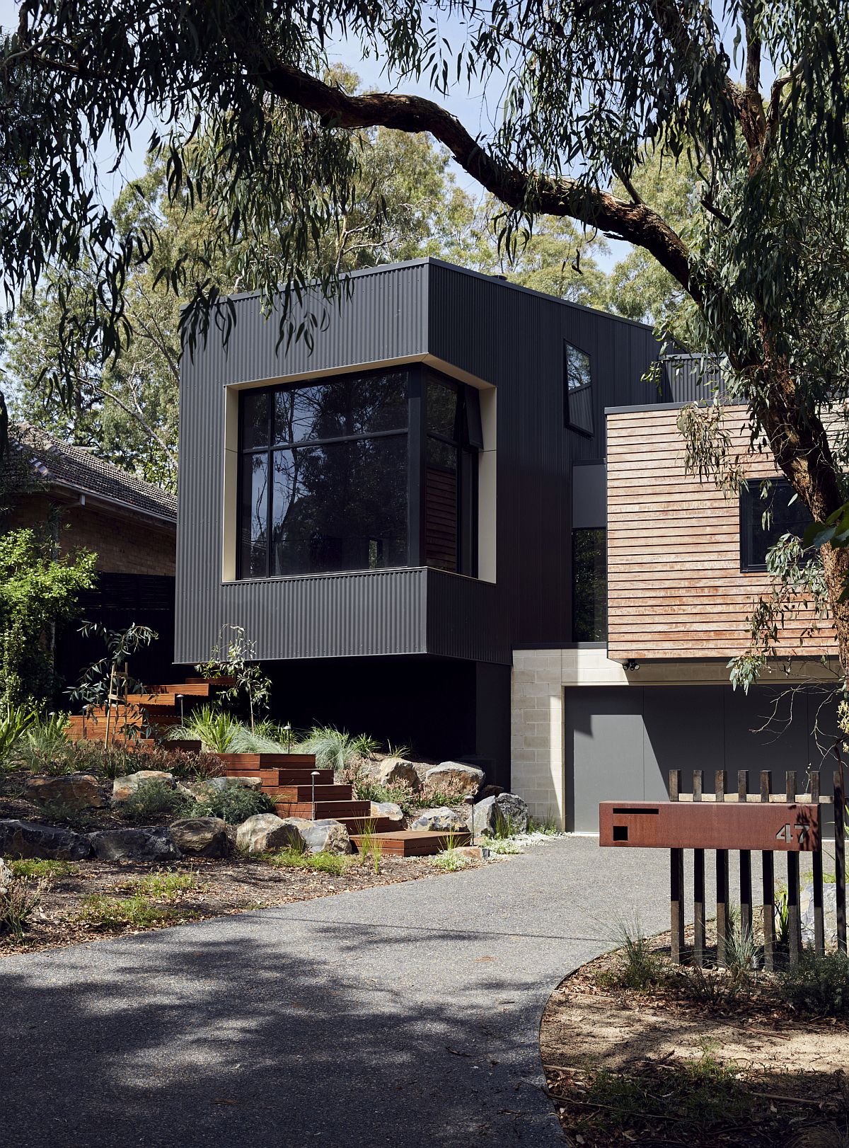 Modern-modular-home-nestled-in-a-lush-green-lot-Melbourne