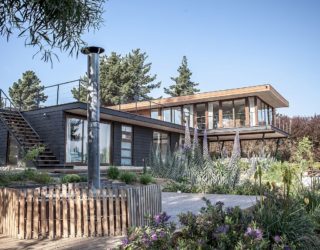 Tavonatti House Combines Inverted Floor Plan With Ocean Views