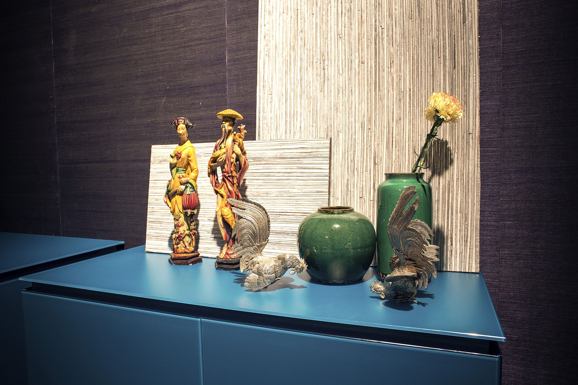 Smaller number of vases and collectibles can also make a bold impact