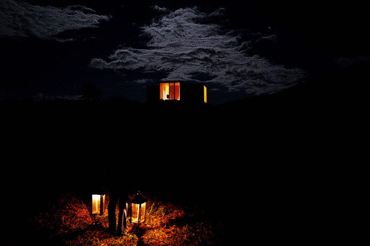 View of the stunning prefab after sunset