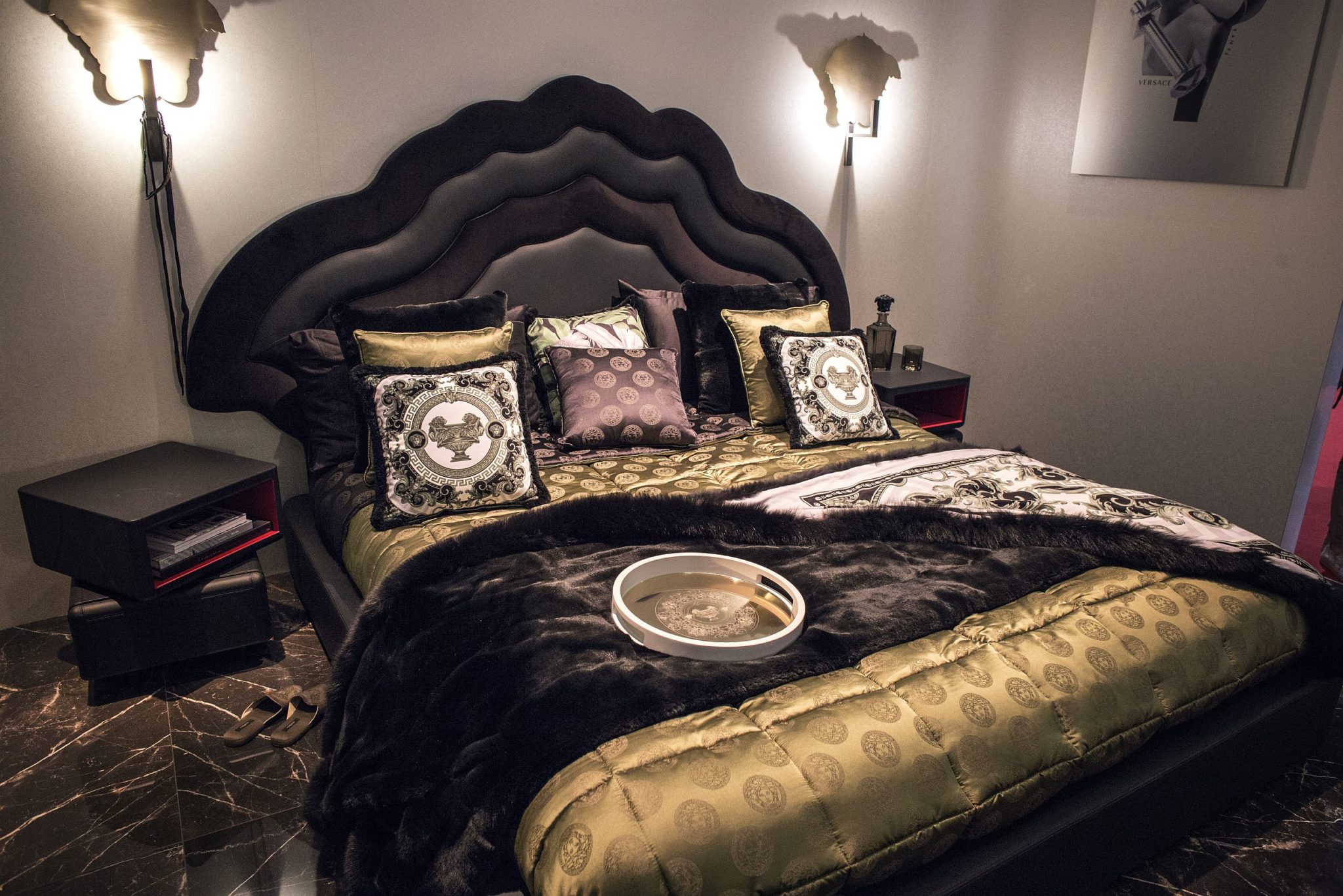 Dashing contemporary bedroom in black and gold