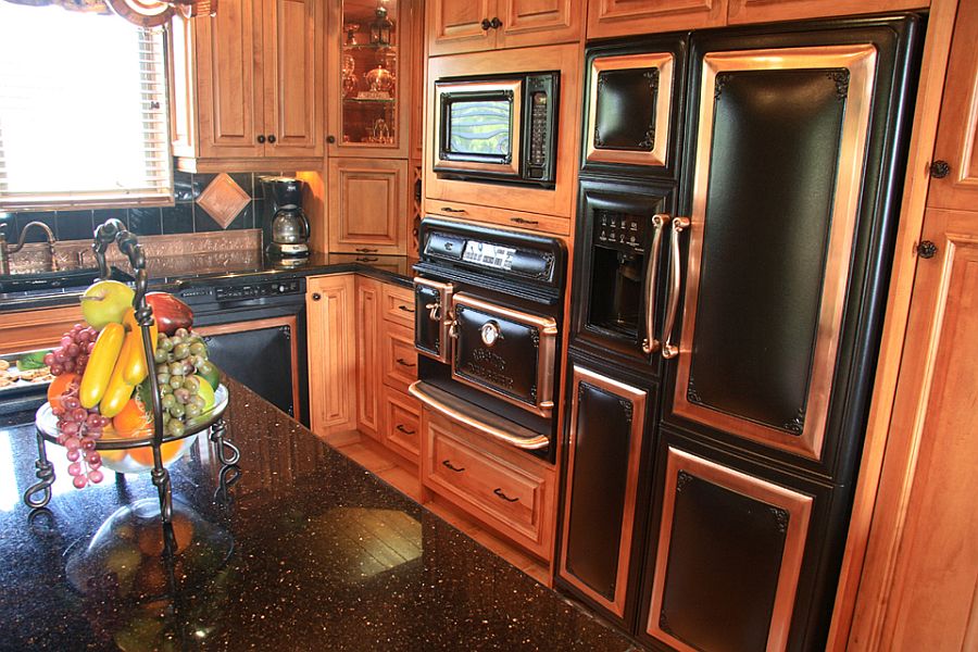 Elmira-Antique-refrigerator-with-French-doors-is-perfect-for-the-vintage-kitchen