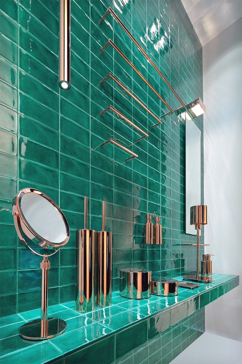 Incredibly glamorous gold and turquoise bathroom
