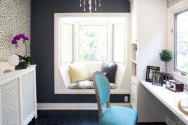 Minimalist Window Seat: A Simple Element with Grand Value