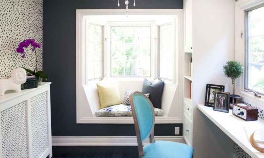 Minimalist Window Seat: A Simple Element with Grand Value