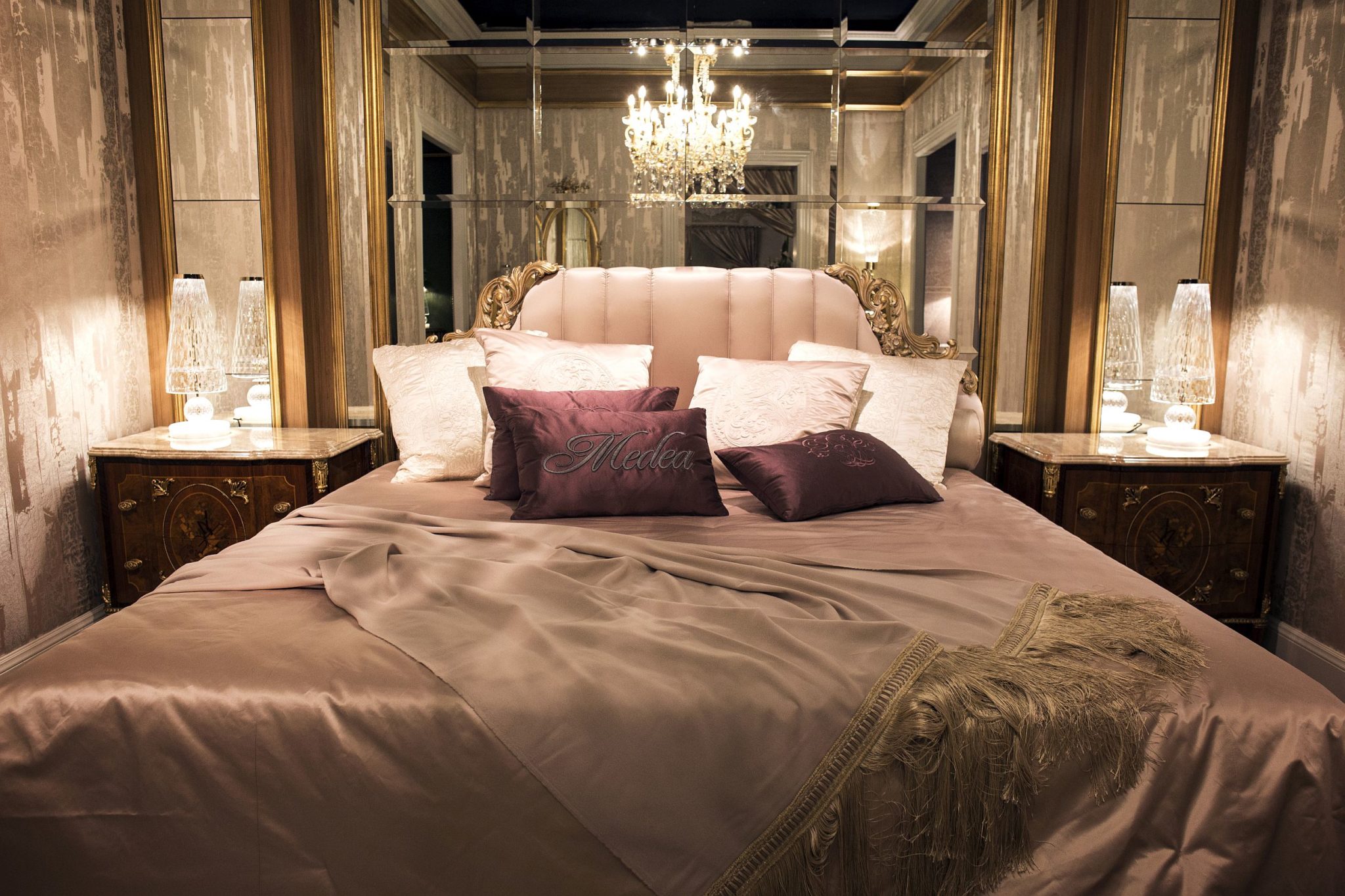 Masterfully crafted luxury bedroom furniture from Italian maker Medea