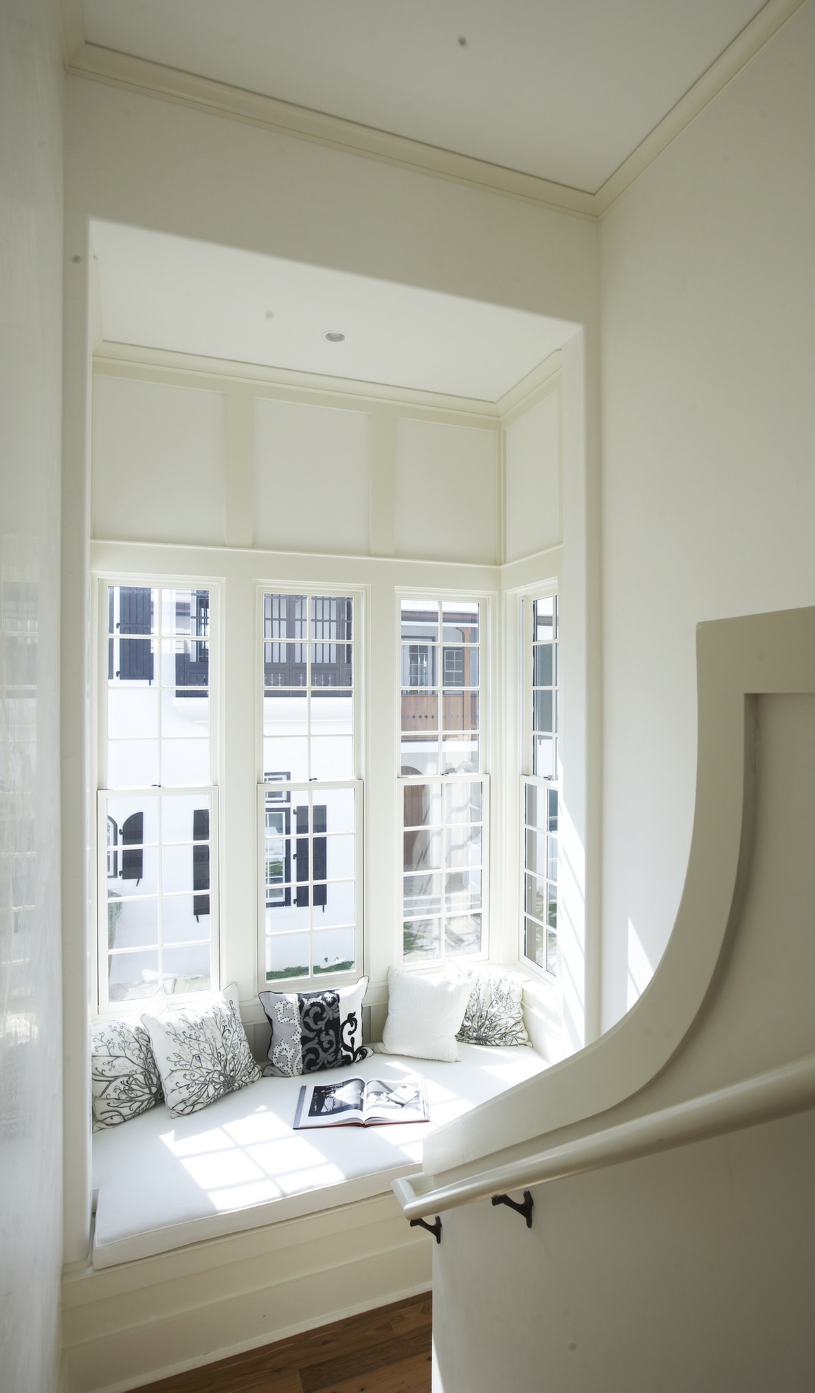 Minimalist stairwell window seat