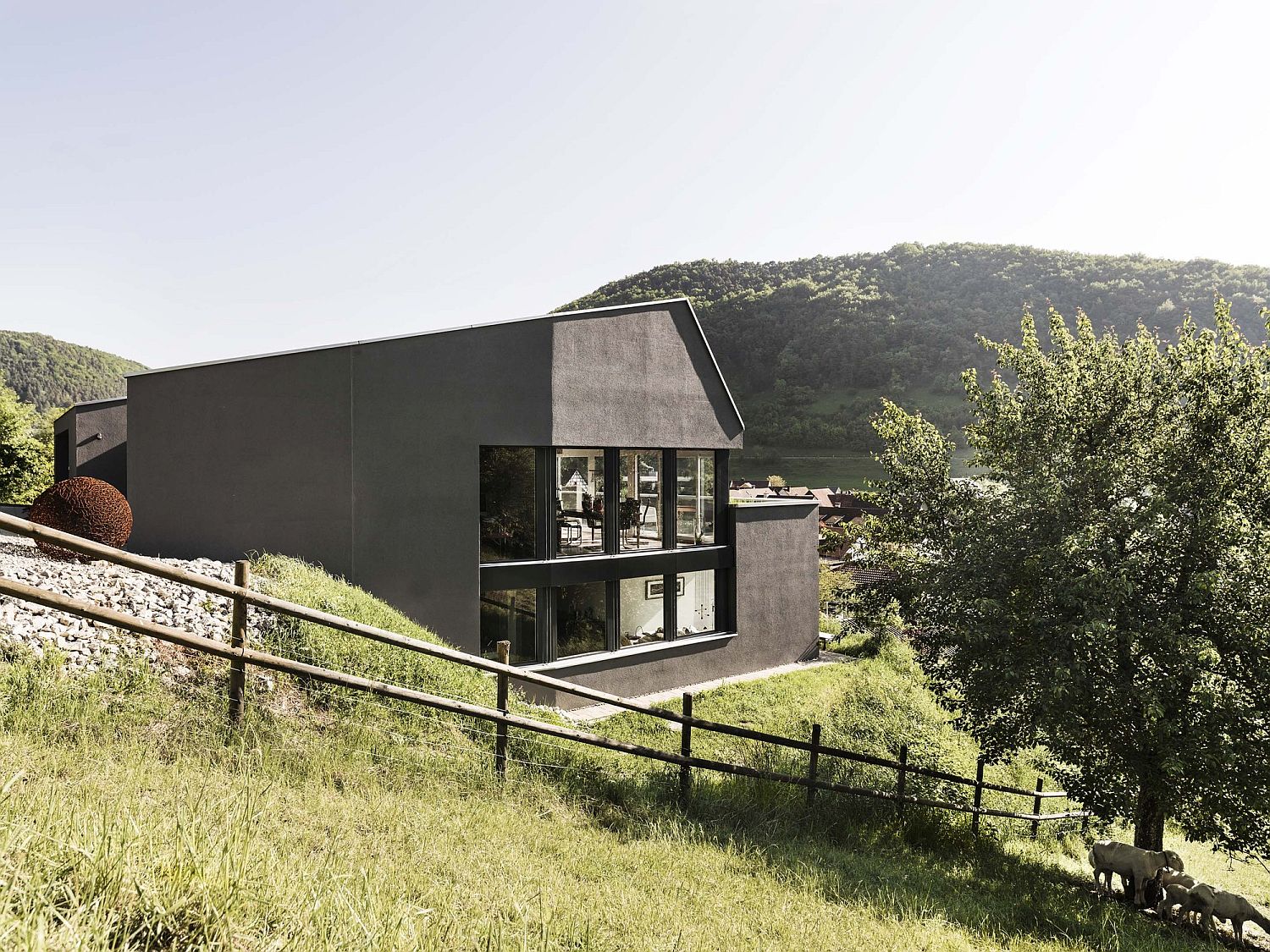 Modern-Single-Family-House-on-a-Slope-in-Switzerland