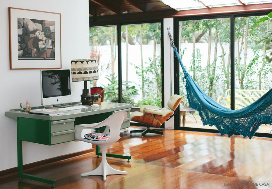 Mono-colored bohemian hammock in a home office