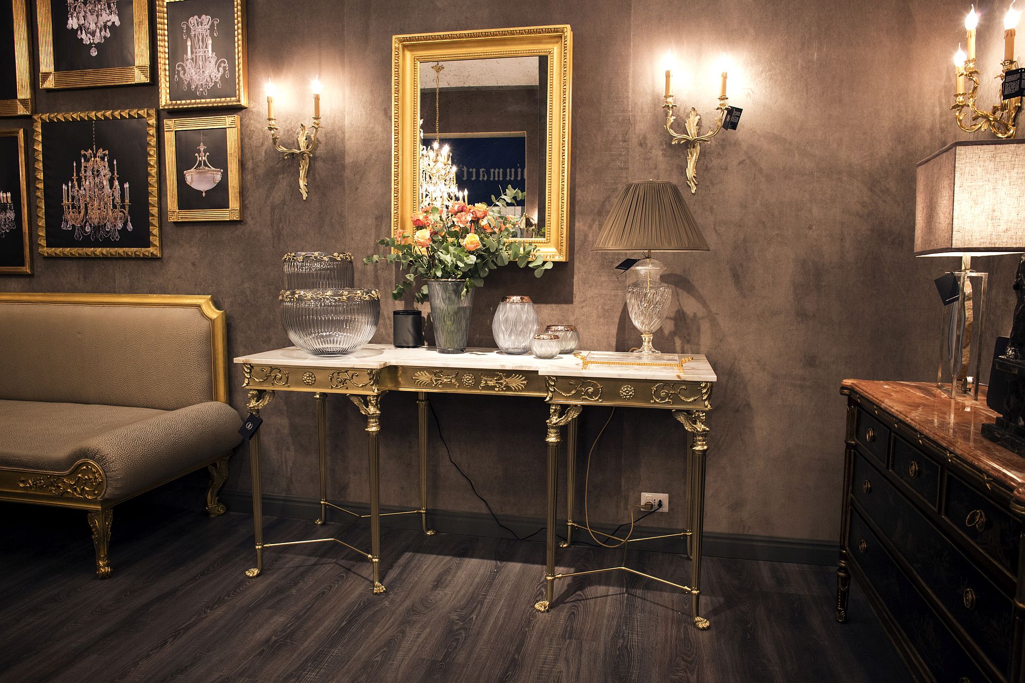 Turn the large entryway into a stunning Victorian-themed room with a relaxing couch next to the console table